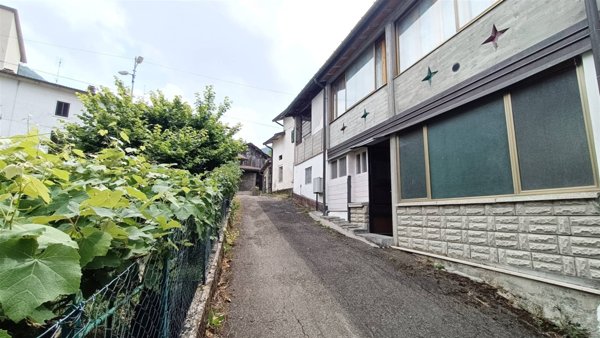 casa indipendente in vendita a Camugnano in zona Baigno
