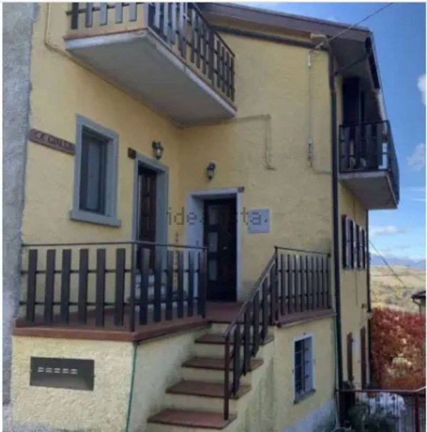 appartamento in vendita a Camugnano in zona Guzzano