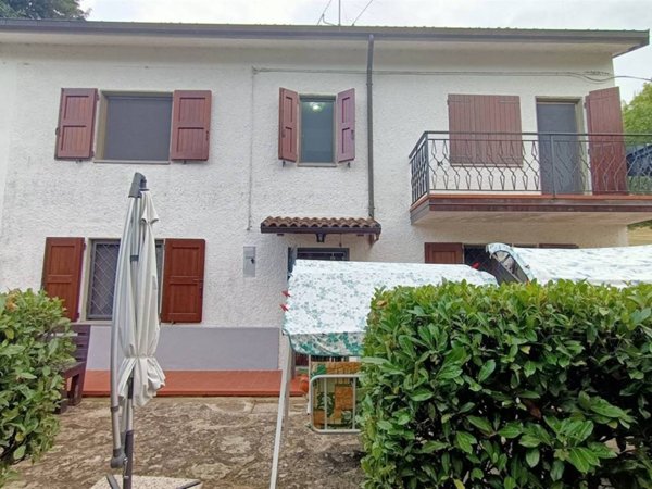 casa indipendente in vendita a Camugnano