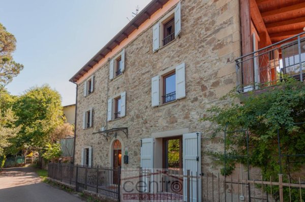 casa indipendente in vendita a Camugnano in zona Burzanella