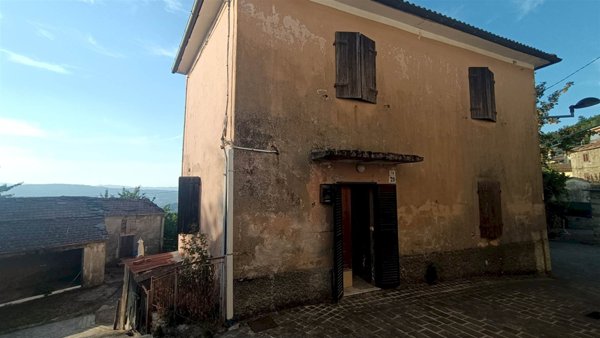 casa indipendente in vendita a Camugnano in zona Baigno