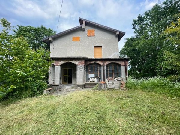 casa indipendente in vendita a Camugnano in zona Trasserra