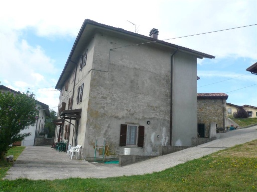 casa indipendente in vendita a Camugnano