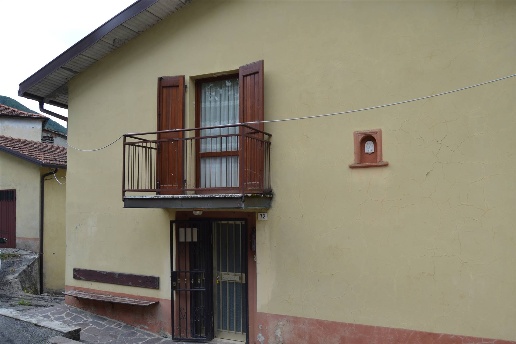 casa indipendente in vendita a Camugnano in zona Baigno