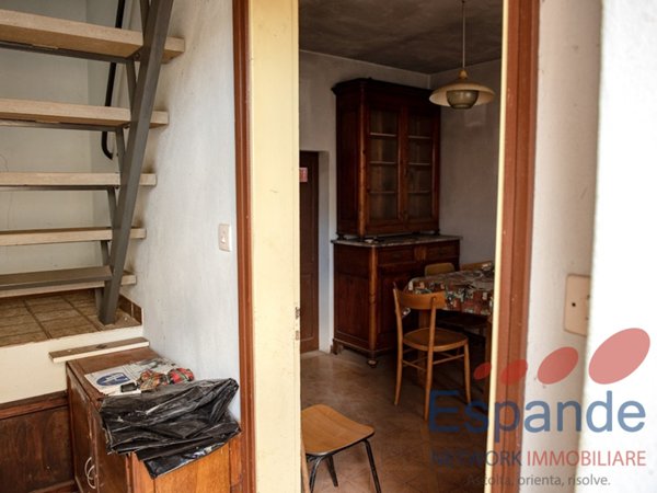 casa semindipendente in vendita a Camugnano in zona Burzanella