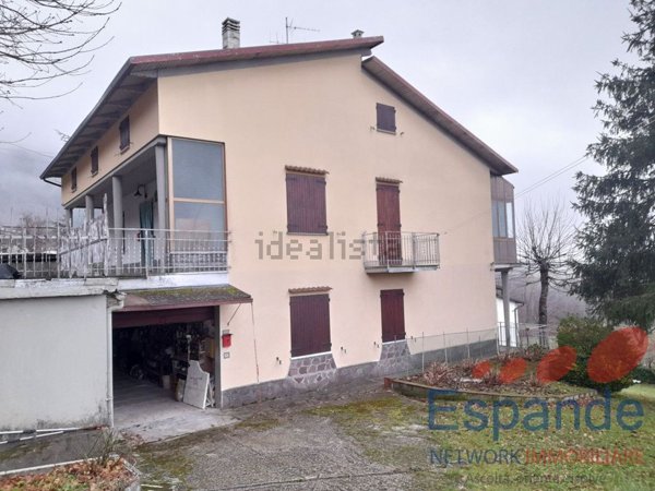 casa indipendente in vendita a Camugnano in zona Baigno