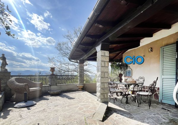casa indipendente in vendita a Camugnano in zona Baigno