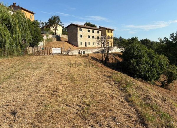 casa semindipendente in vendita a Camugnano