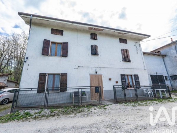 casa indipendente in vendita a Camugnano