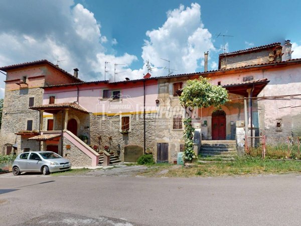 appartamento in vendita a Camugnano in zona Verzuno