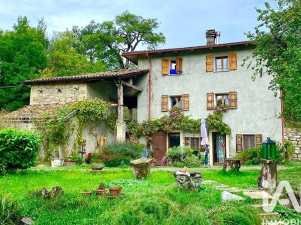 casa indipendente in vendita a Camugnano in zona Burzanella