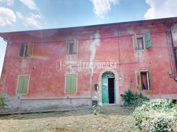 casa indipendente in vendita a Camugnano