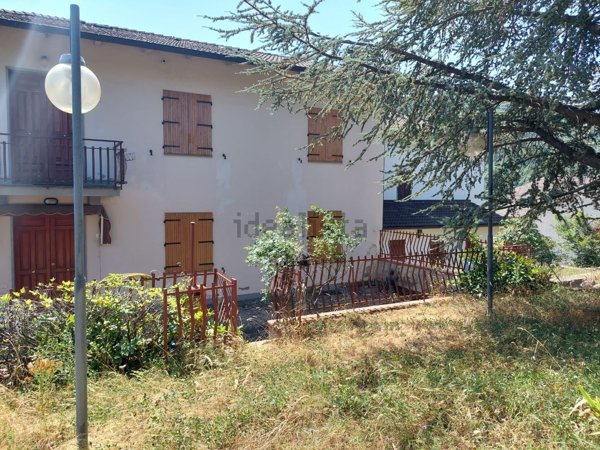 appartamento in vendita a Camugnano in zona Mogne