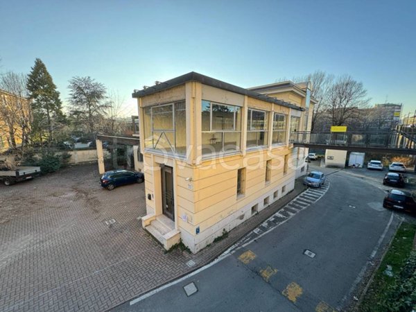 negozio in vendita a Casalecchio di Reno