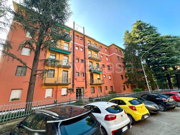 appartamento in vendita a Casalecchio di Reno