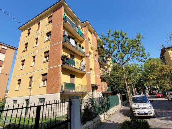 appartamento in vendita a Casalecchio di Reno