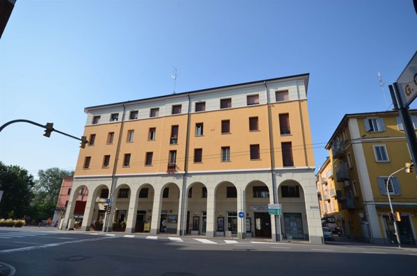 appartamento in vendita a Casalecchio di Reno in zona Garibaldi/La Mutua