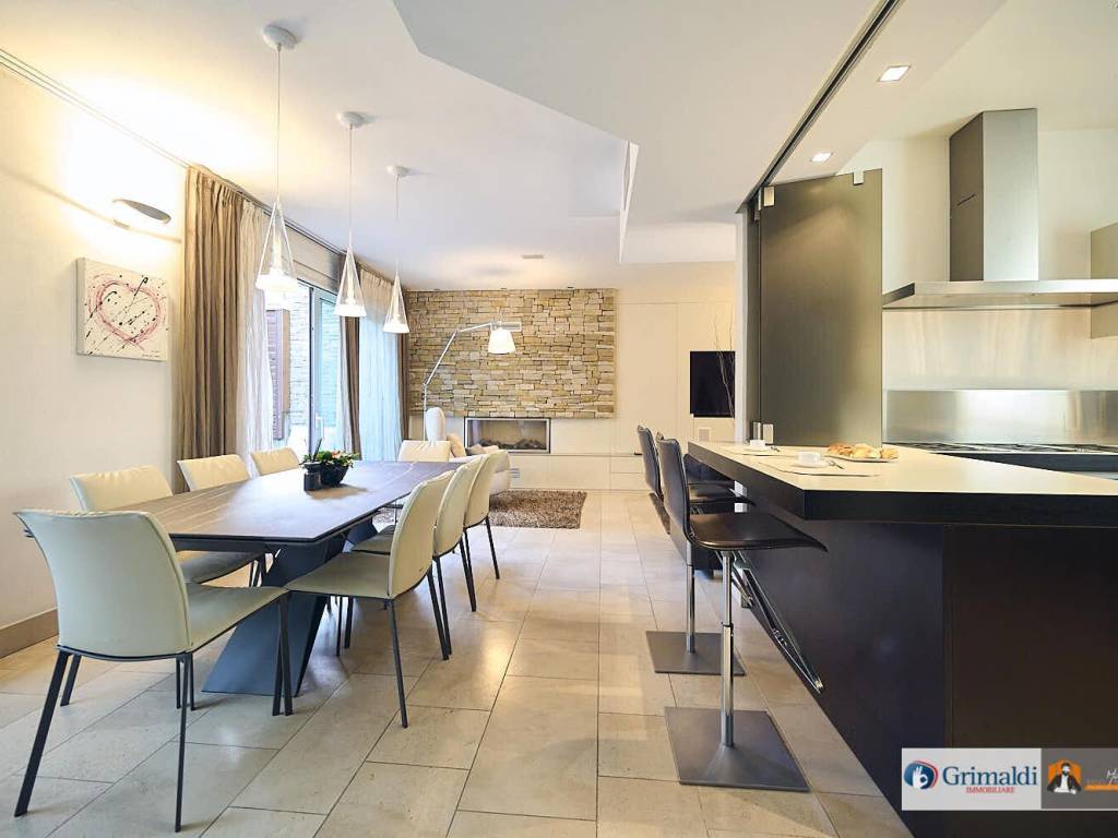 casa indipendente in vendita a Casalecchio di Reno