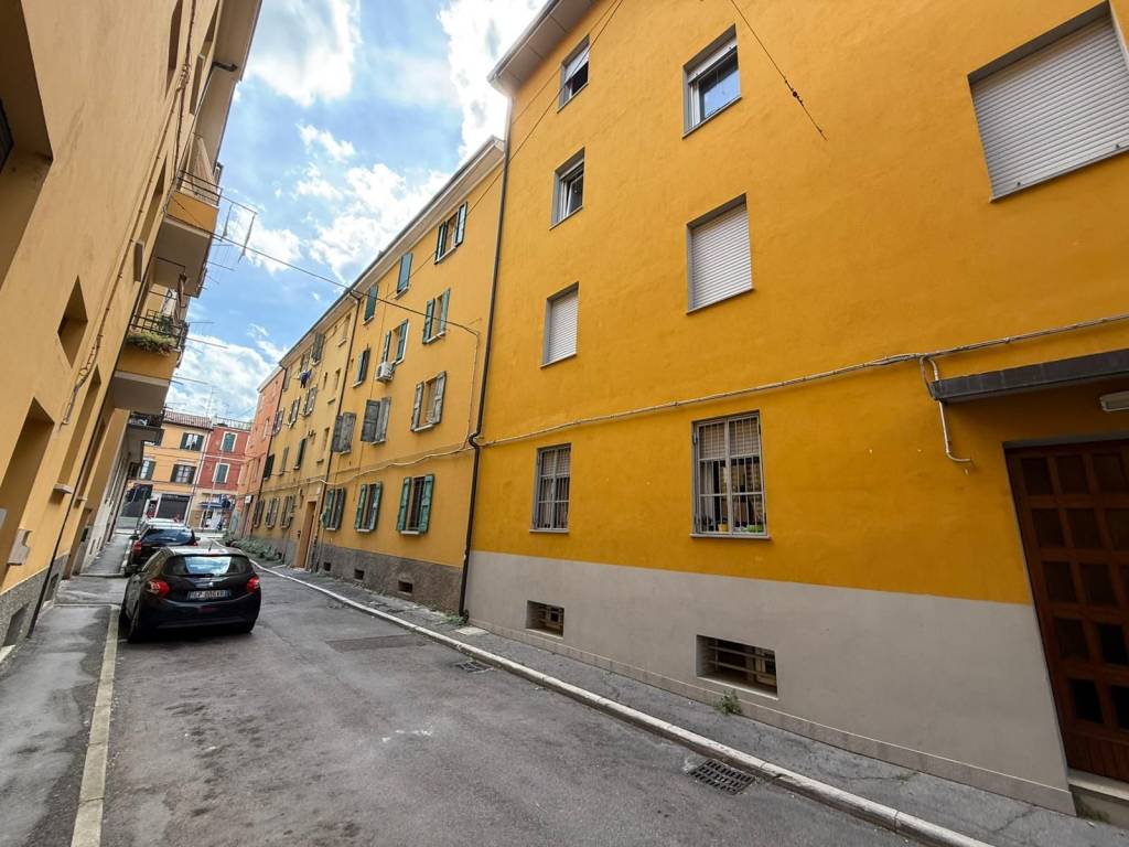 appartamento in vendita a Casalecchio di Reno in zona Croce