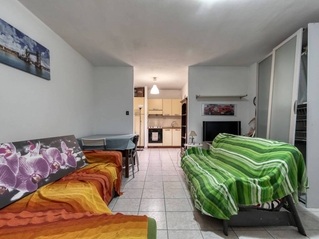 negozio in vendita a Casalecchio di Reno in zona Ceretolo