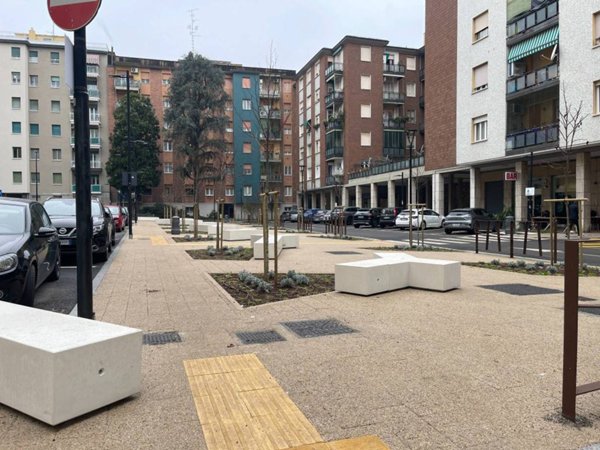 negozio in vendita a Casalecchio di Reno in zona Croce