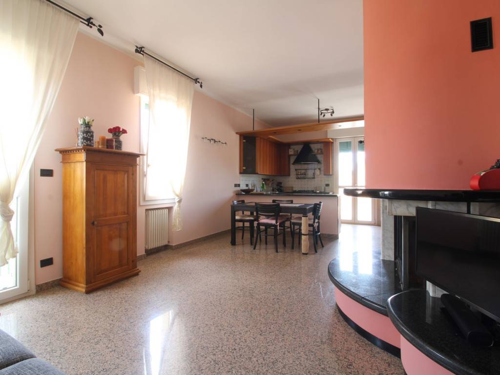 appartamento in vendita a Casalecchio di Reno