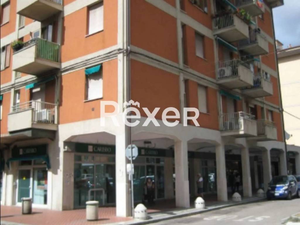 ufficio in vendita a Casalecchio di Reno in zona Croce