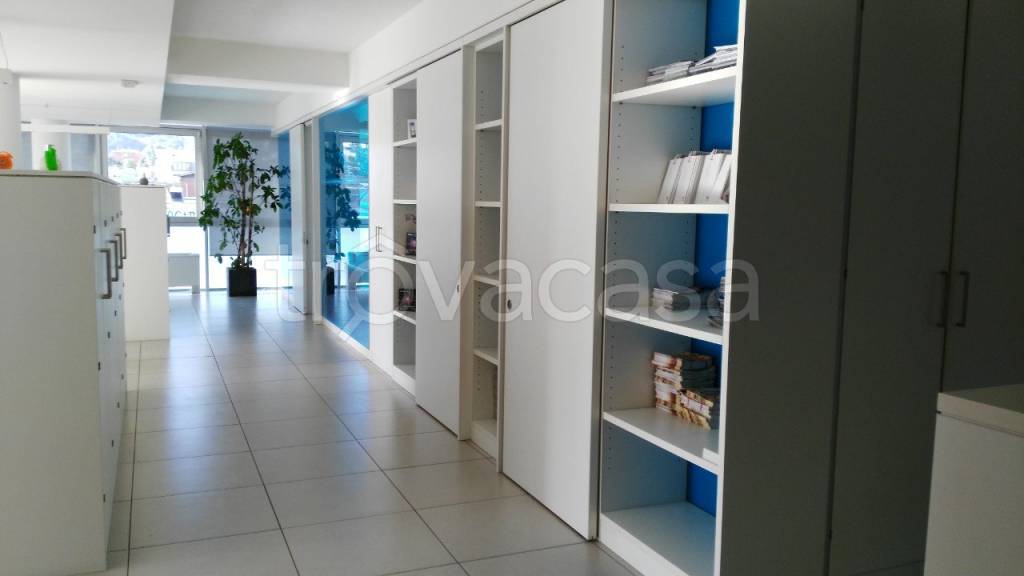 ufficio in vendita a Casalecchio di Reno