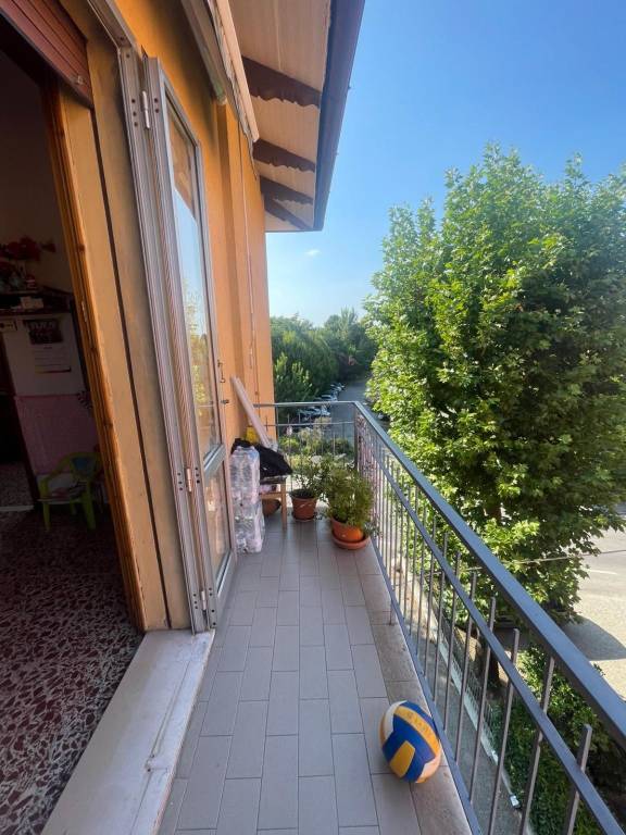 appartamento in vendita a Casalecchio di Reno in zona Garibaldi/La Mutua