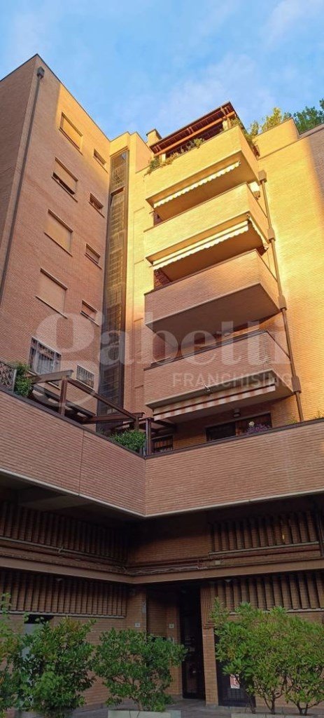 appartamento in vendita a Casalecchio di Reno