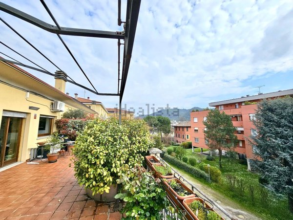 appartamento in vendita a Casalecchio di Reno