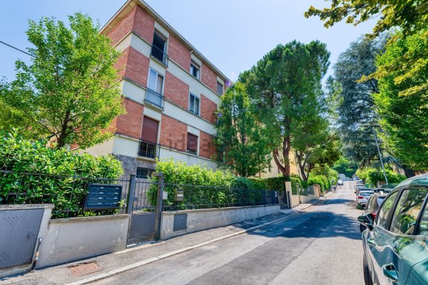 appartamento in vendita a Casalecchio di Reno