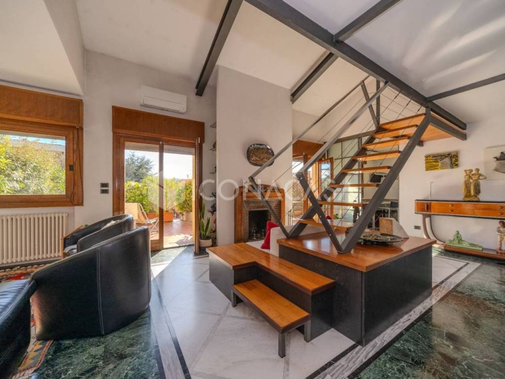 appartamento in vendita a Casalecchio di Reno