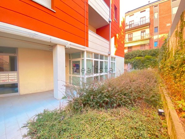 ufficio in vendita a Casalecchio di Reno in zona Croce