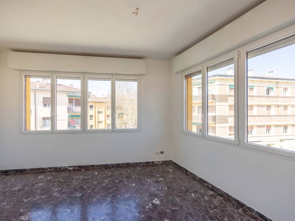 appartamento in vendita a Casalecchio di Reno