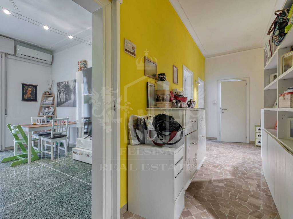 appartamento in vendita a Casalecchio di Reno in zona Garibaldi/La Mutua