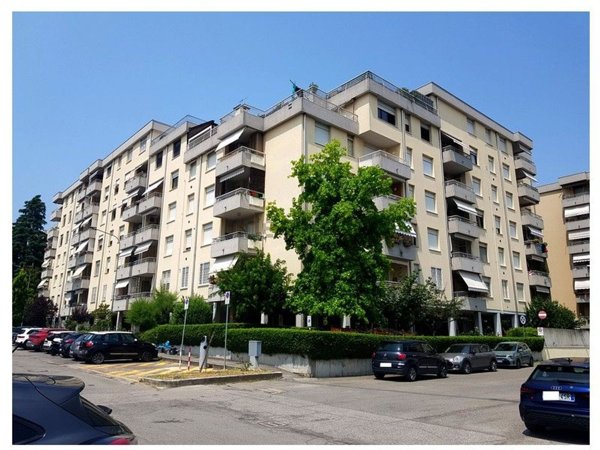 appartamento in vendita a Casalecchio di Reno in zona San Biagio