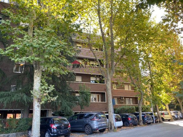 appartamento in vendita a Casalecchio di Reno in zona Garibaldi/La Mutua
