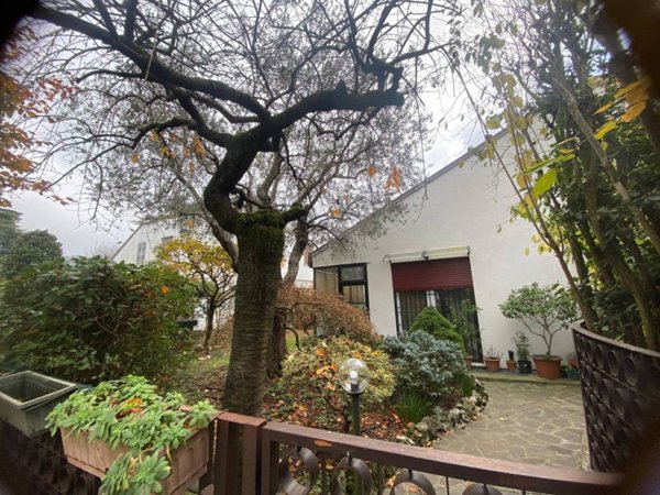 casa indipendente in vendita a Casalecchio di Reno