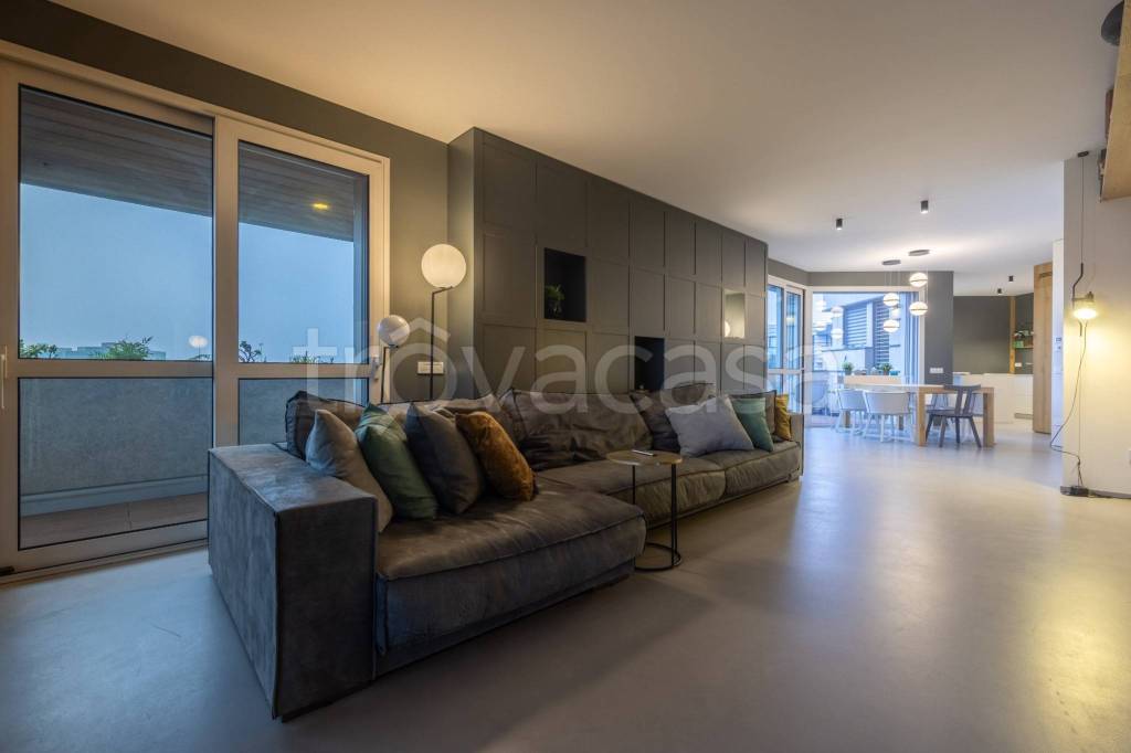 appartamento in vendita a Casalecchio di Reno