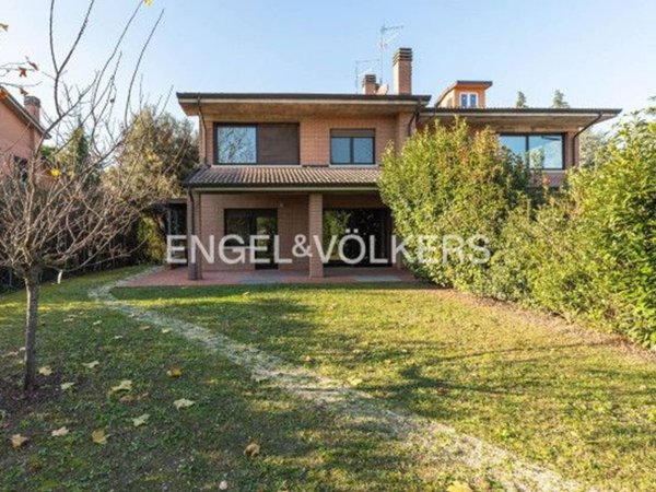 casa indipendente in vendita a Casalecchio di Reno in zona San Biagio