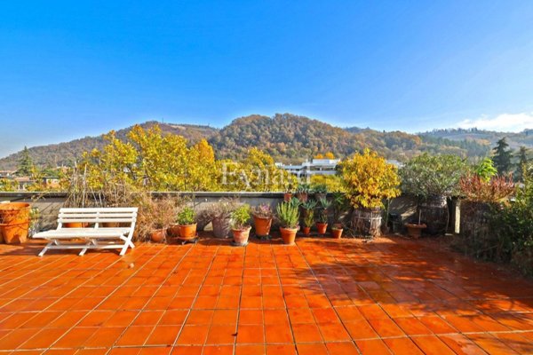 appartamento in vendita a Casalecchio di Reno in zona Croce