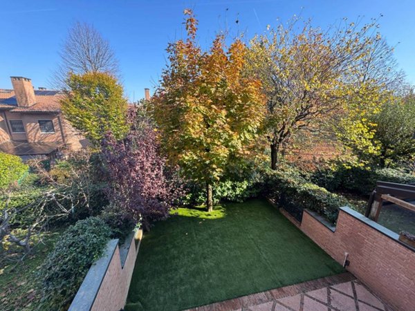 casa indipendente in vendita a Casalecchio di Reno