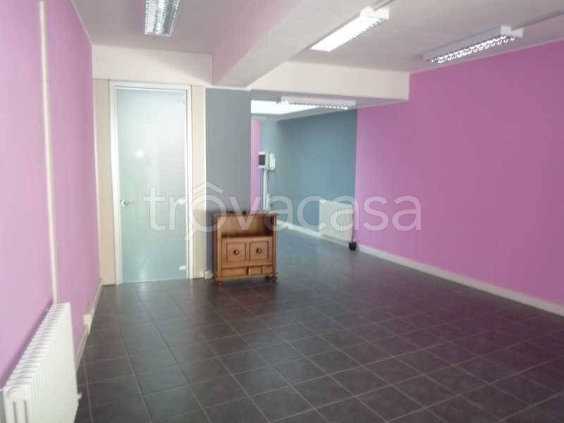 ufficio in vendita a Casalecchio di Reno