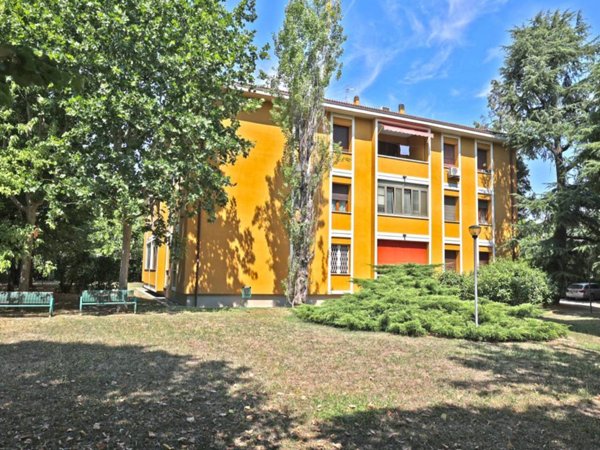 appartamento in vendita a Casalecchio di Reno in zona Garibaldi/La Mutua