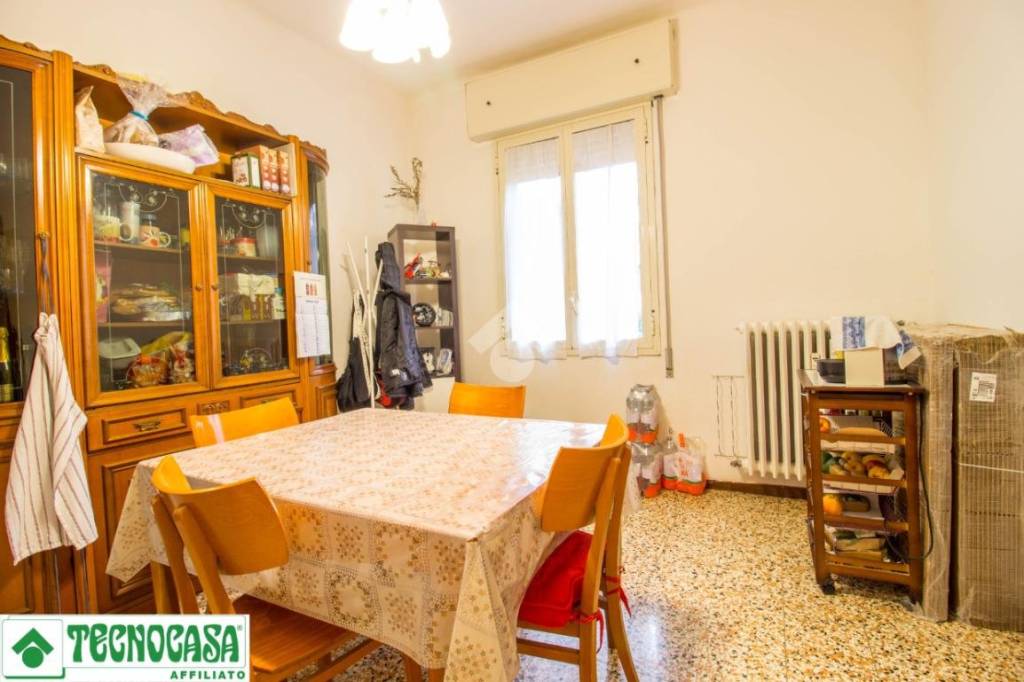 appartamento in vendita a Casalecchio di Reno in zona Garibaldi/La Mutua