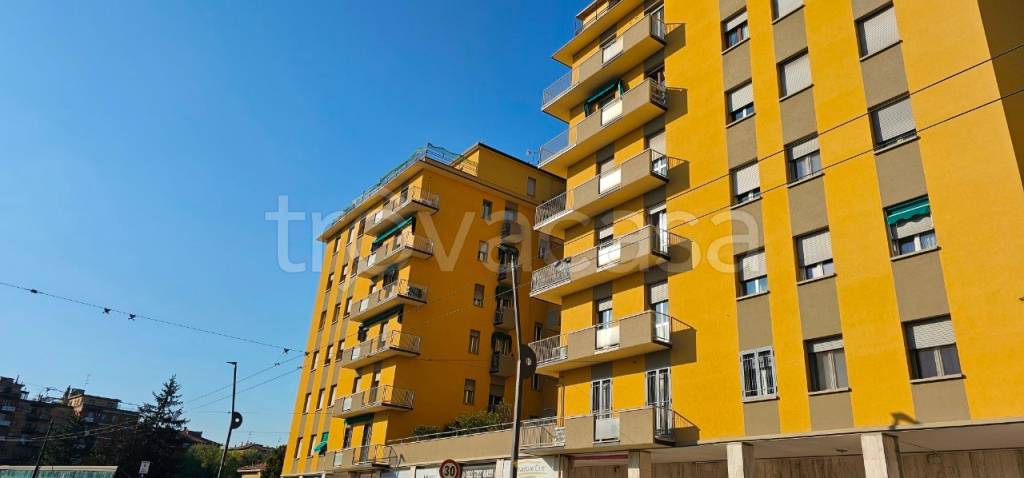 appartamento in vendita a Casalecchio di Reno in zona Croce