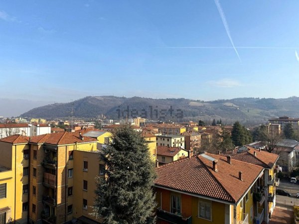 appartamento in vendita a Casalecchio di Reno