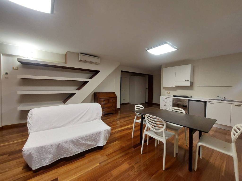 appartamento in vendita a Casalecchio di Reno in zona Croce