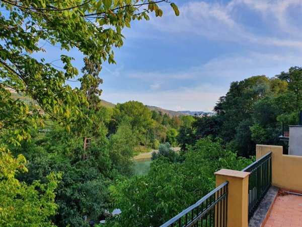 appartamento in vendita a Casalecchio di Reno in zona Garibaldi/La Mutua